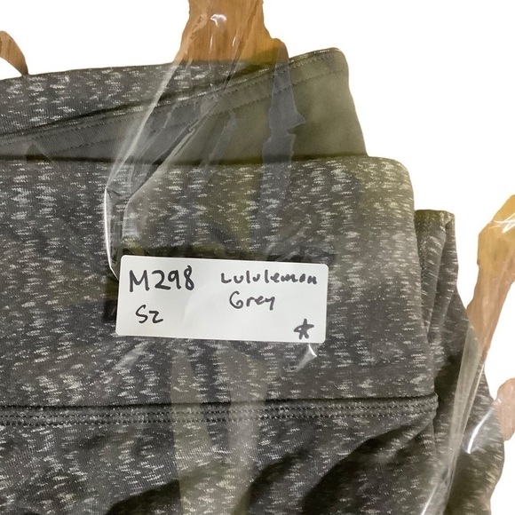 Lululemon Wunder Under Crop Sz 4 Textured Ziggy Wee October Angel Wing - Picture 9 of 9